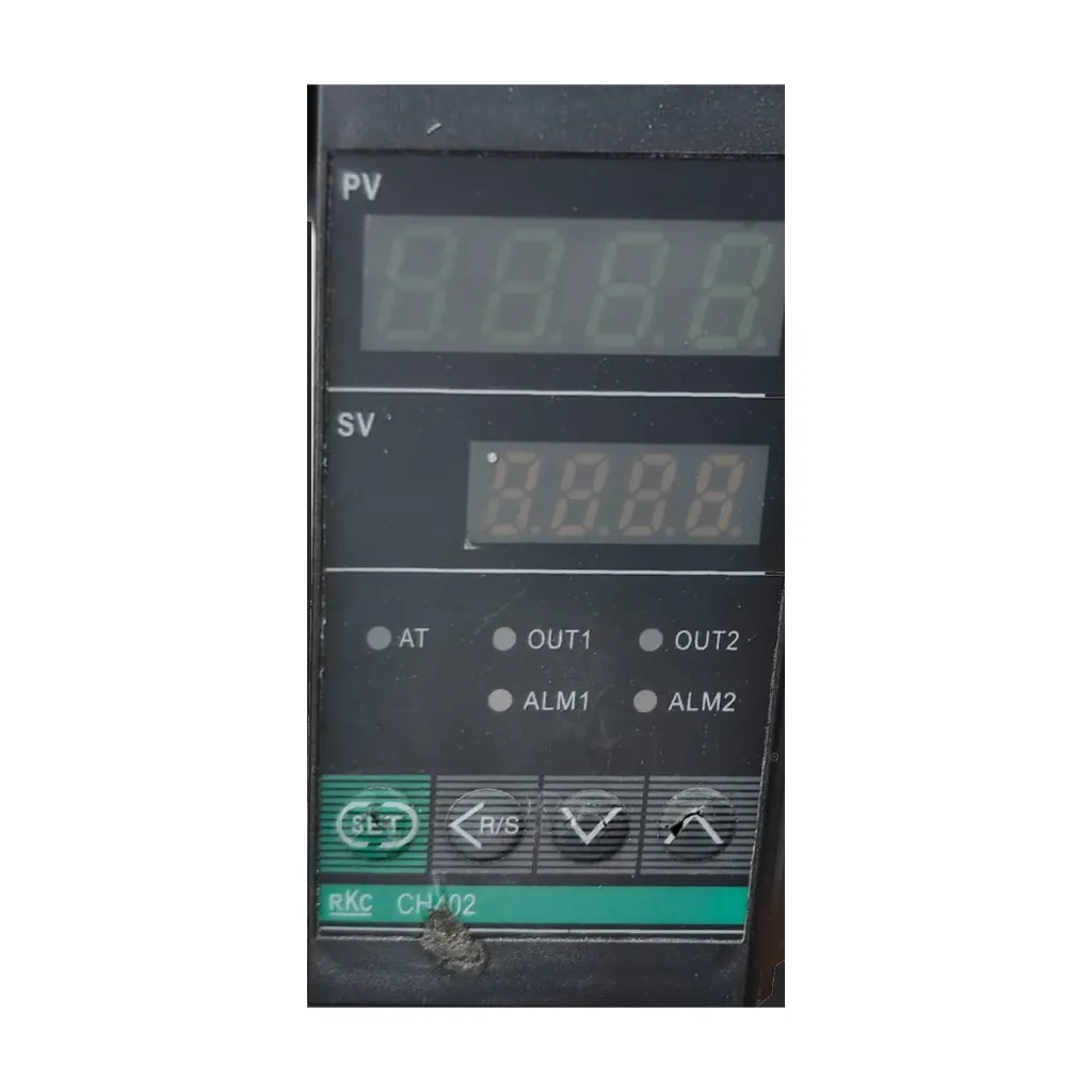 Digital PID Temperature Controller  : CH402 FK02-M*AN-NN : RKC Instrument